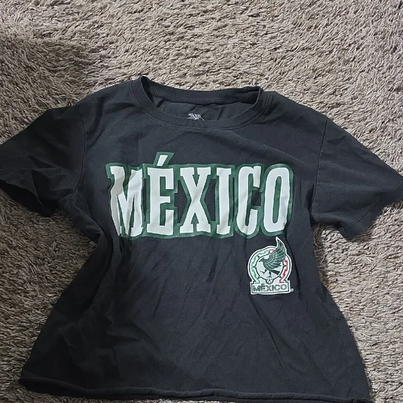 Women's Black México Cropped Graphic Tee - Picture 1 of 5